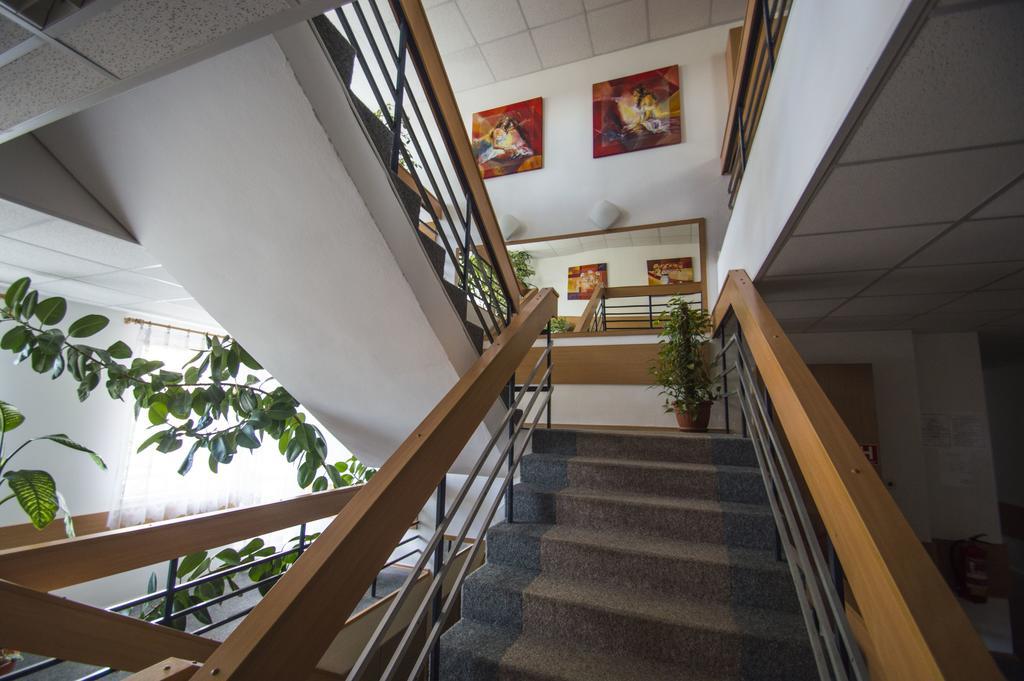 Hotel Sport Steti Exterior photo